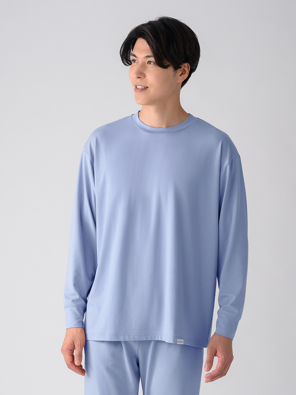 モデル:180cm / Lサイズ着用