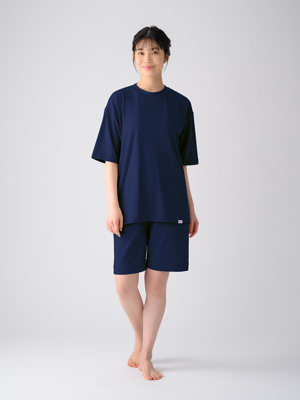 モデル:166cm / Sサイズ着用